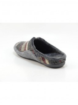 Zapatilla de caballero descalza