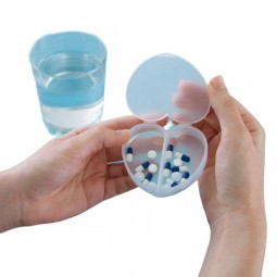 PASTILLERO 2 TOMAS "FORMA CORAZÓN"