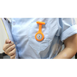 reloj para uniforme