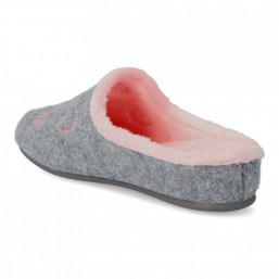 Zapatillas de casa con corazones Garzón