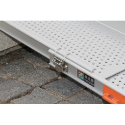 Rampas telescópicas para sillas de ruedas5