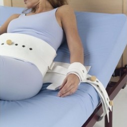 Muñequera de sujeción a cama, cierre magnético (par)